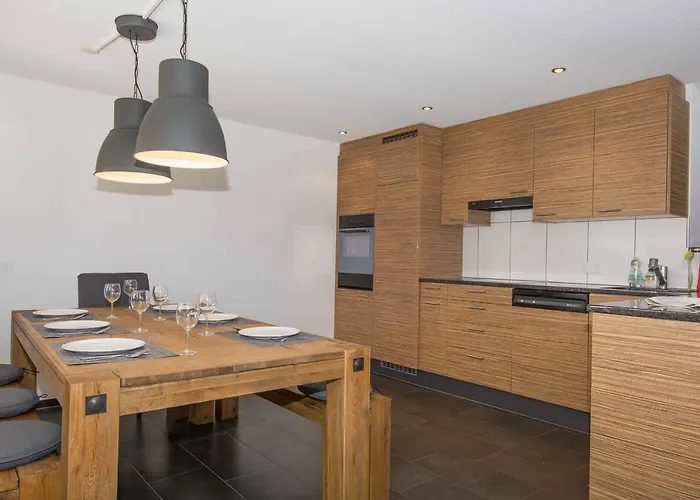 Schuetzenrain 1. Stock *